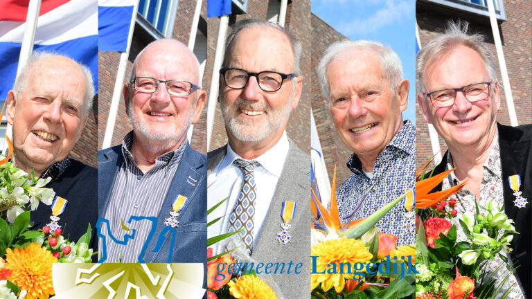 Kompier reikt koninklijke lintjes uit aan vier inwoners van Langedijk en één uit Schoorl