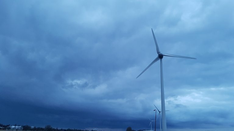 GroenLinks-fracties roepen op om koers te houden met Energiestrategie: “Windmolens noodzakelijk”