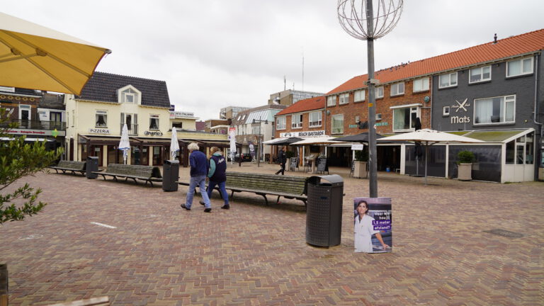 Pompplein Egmond aan Zee krijgt weer cameratoezicht rond oud en nieuw