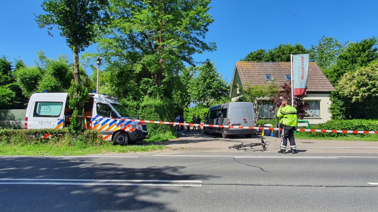 Wielrenner zwaargewond bij ongeval op Herenweg Egmond-Binnen