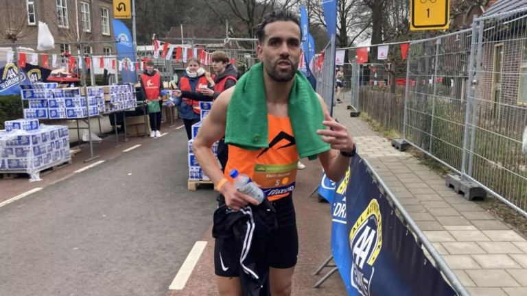 Khalid Choukoud snelt naar NK-titel op tien kilometer bij Groet uit Schoorl Run