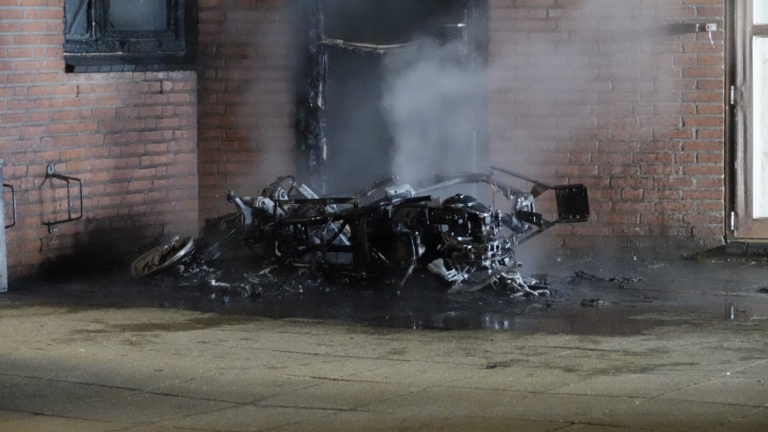 Politie hoopt op beelden brandstichting Heerhugowaard: “Dit had erger kunnen aflopen”