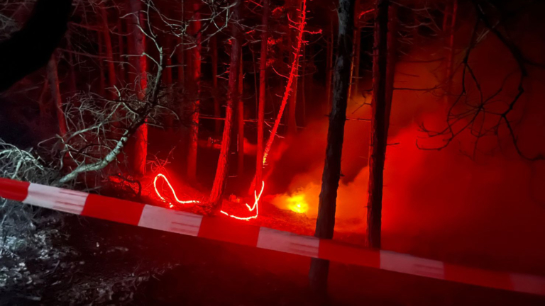 Brandweer oefent voor grote brand in Schoorlse Duinen: “Hoop die melding nooit te krijgen”