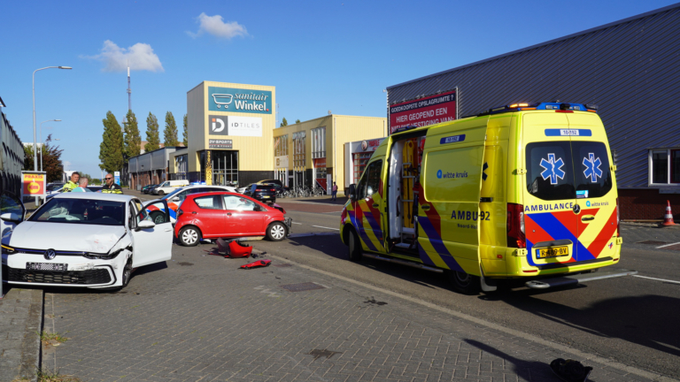 Drie gewonden bij auto-ongeluk in Alkmaar