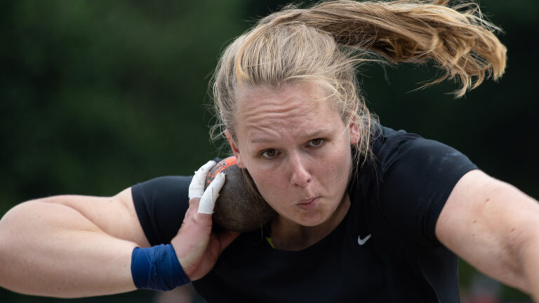 Kogelstootster Jessica Schilder achtste tijdens moeizaam WK