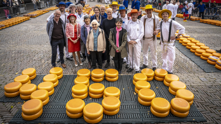 “Ouwe kaas”: ook Kaasmarkt staat stil bij 450 Jaar Alkmaar Ontzet