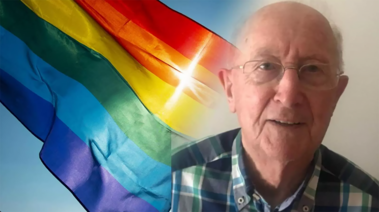 In Limmen geliefde homoseksuele priester wint van bisdom en mag weer kerkdiensten draaien